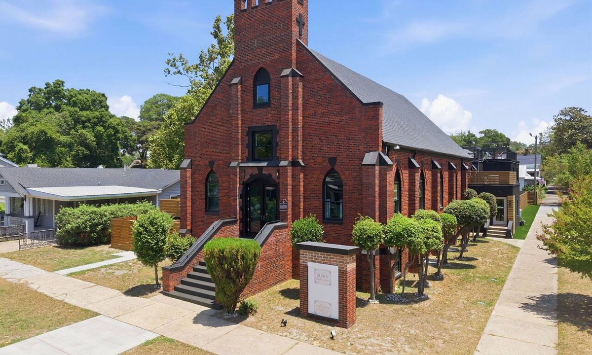Wilmington Historic District House | 10 Bedroom Church Downtown Wilmington