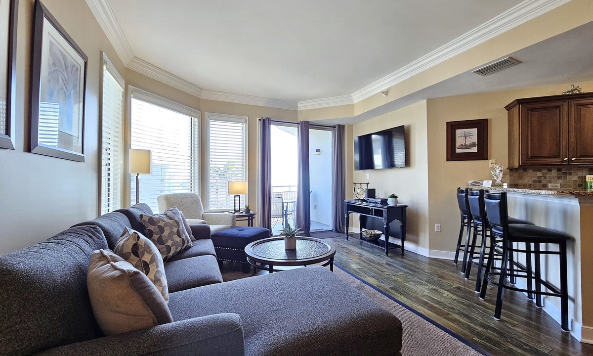 North Forest Beach Villa | 1402 Sea Crest | FREE ACTIVITIES & 4th Floor Ocean Views!