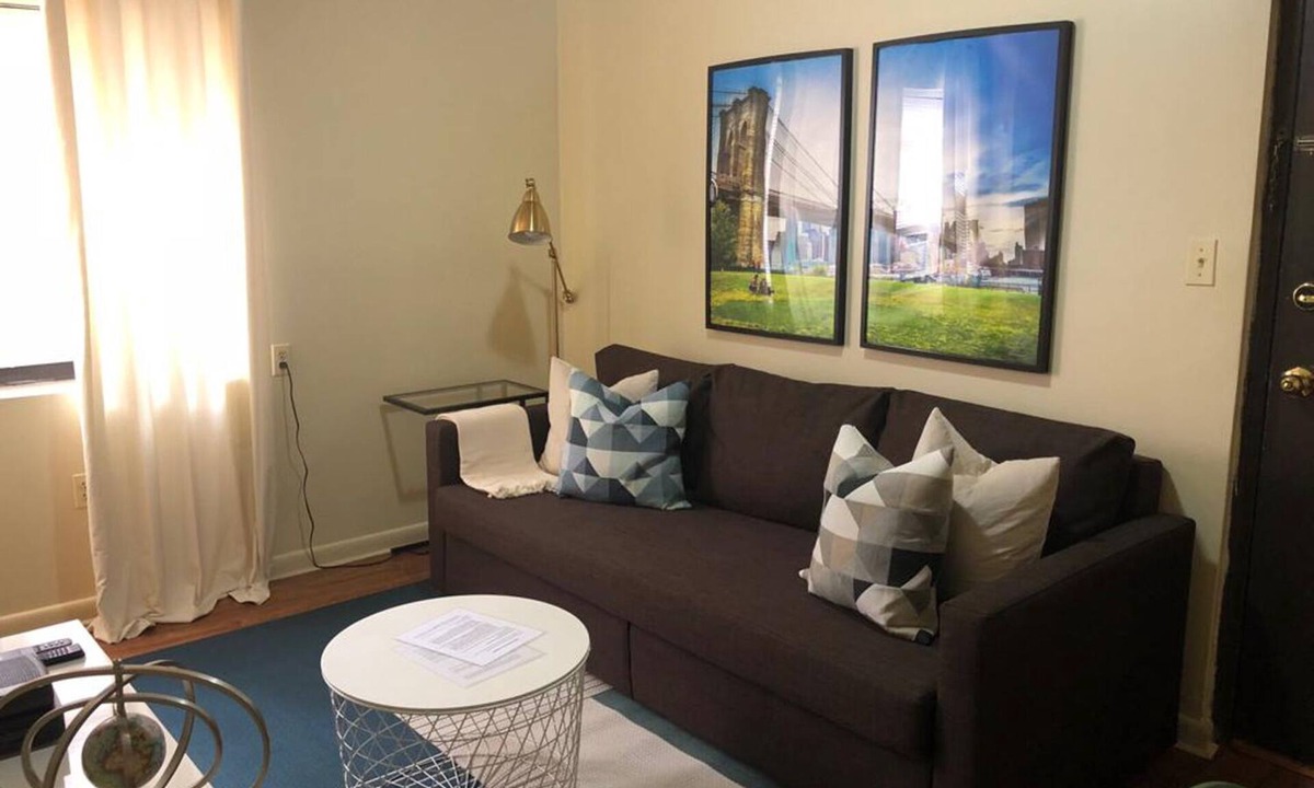 North Bergen Apartment | 1721 4J · NYC Gateaway-20min to NYC/parking available