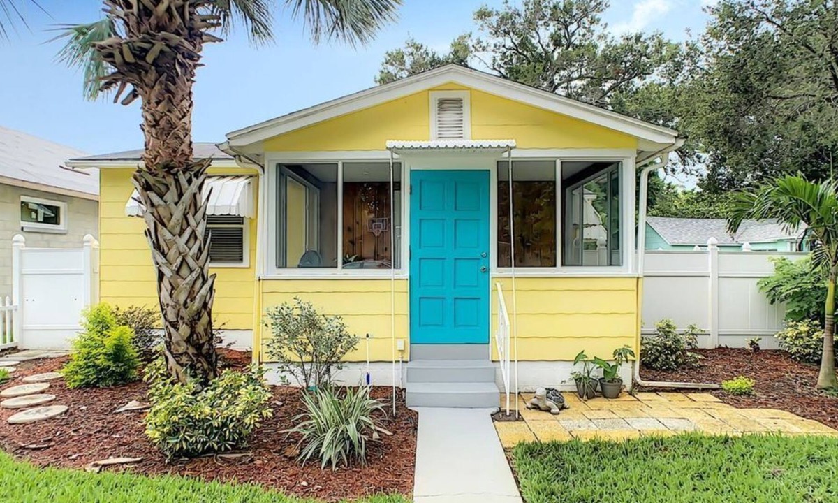 Gulfport Apartment | 2 Bedroom Single family 442254 by Houzlet