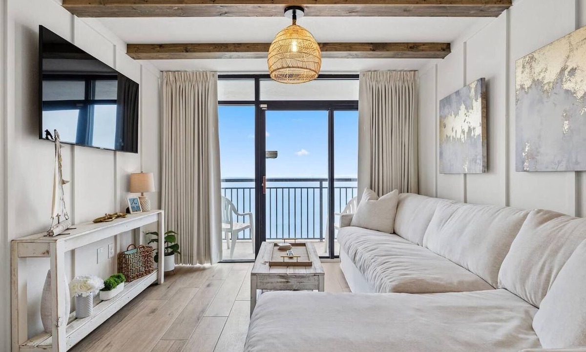 Windy Hill Apartment | 2 King Suites! Luxury DIRECT Ocean Front by Barefoot Landing - Great Resort w/tons of amenities!