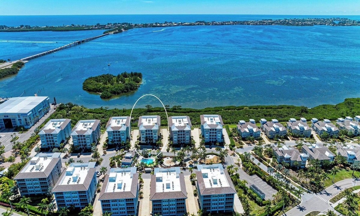 Whitney Beach Condo | 3/3 384-303 SOUND LUXURY CONDO