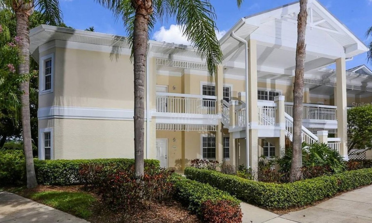 Trailer Estates Condo | 3 Bedroom Condo 94507 by Houzlet