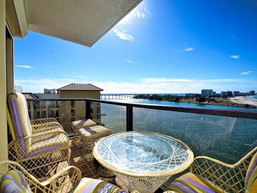 Clearwater Beach Apartment | 440 West Condos 1508S Walk to the Beach 555