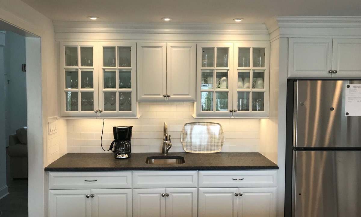 Stone Harbor House | 5 bedroom, 3 bath home located just 6 houses to the beach. The property is being totally updated with new kitchen,