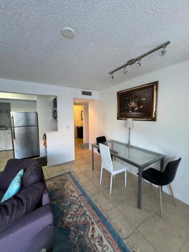 Gainesville Apartment | a 4bed2bath cozy apt near UF and Shands