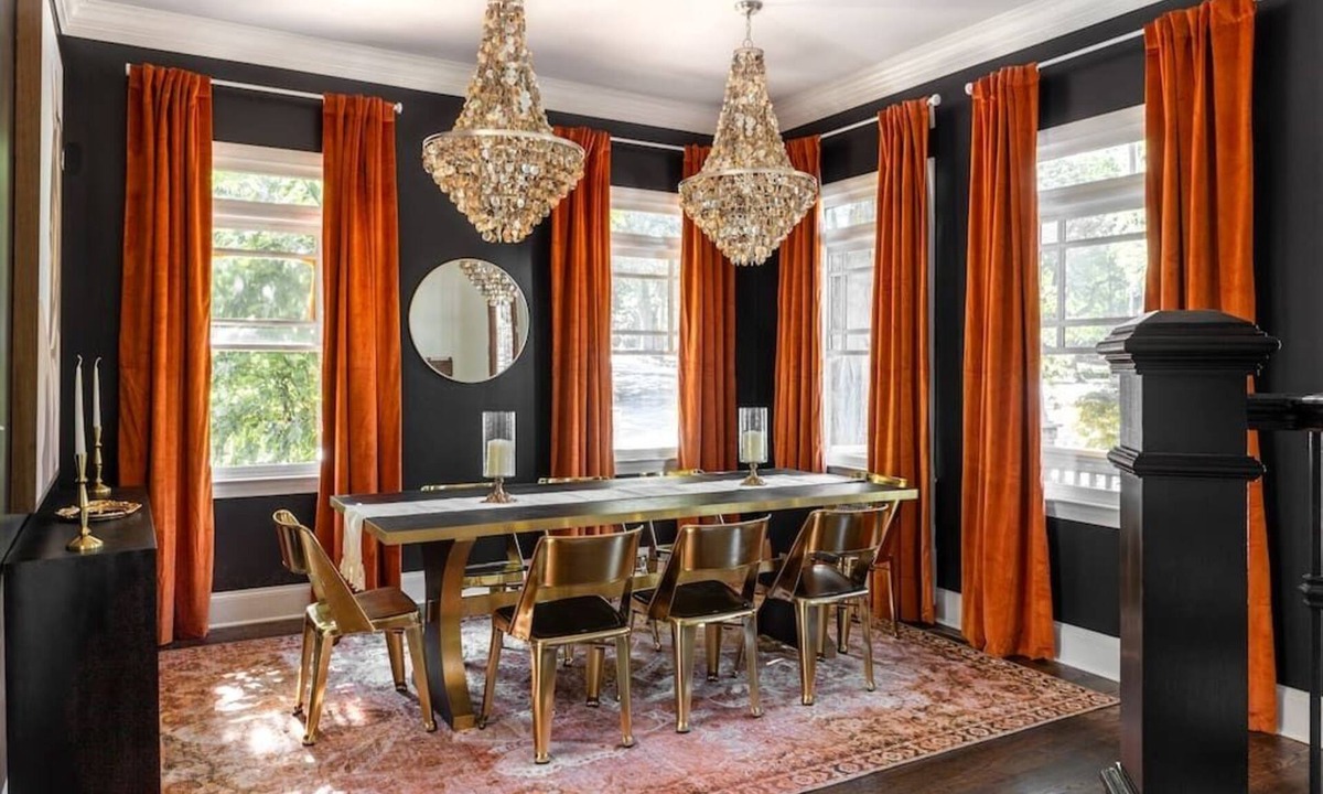 Inman Park Apartment | A Duplex Experience that allows for separate spaces with the flexibility of a hive community!