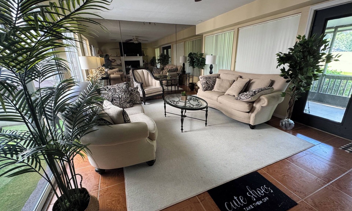 Gainesville House | Adorable 3-bedroom townhome in charming Alachua/Gainesville area
