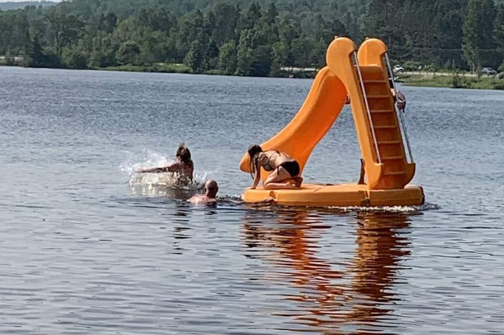 Madawaska Cottage | Algonquin Park Area Waterfront Cottage - Madawaska Ontario, Canada
