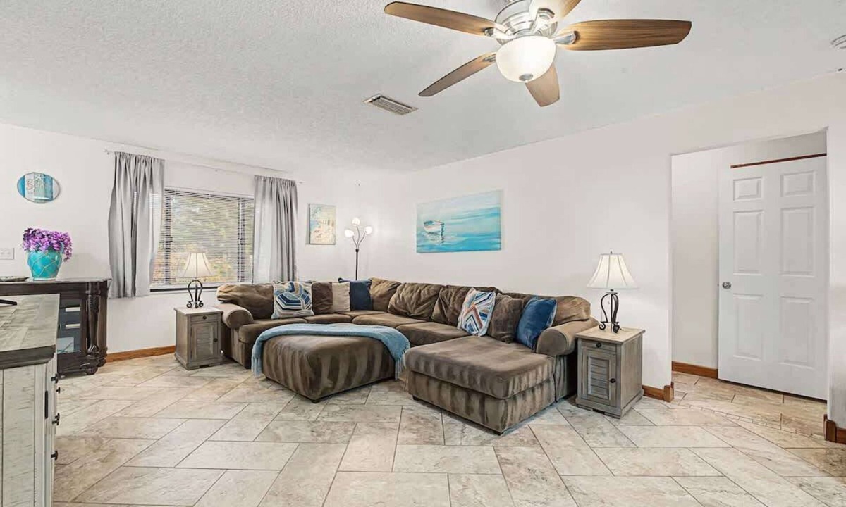 St. Augustine South House | Aqua Queen | Pool 3BR