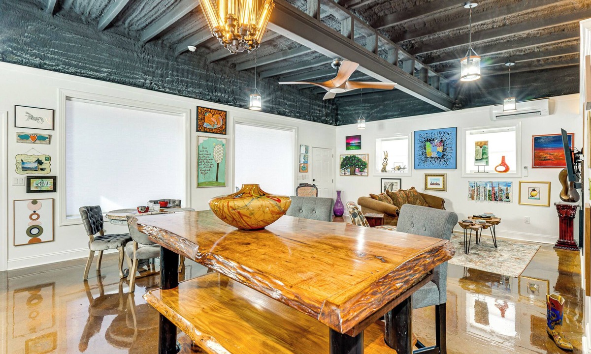 Murphy Cottage | 'arboco' Downtown Murphy House w/Courtyard!