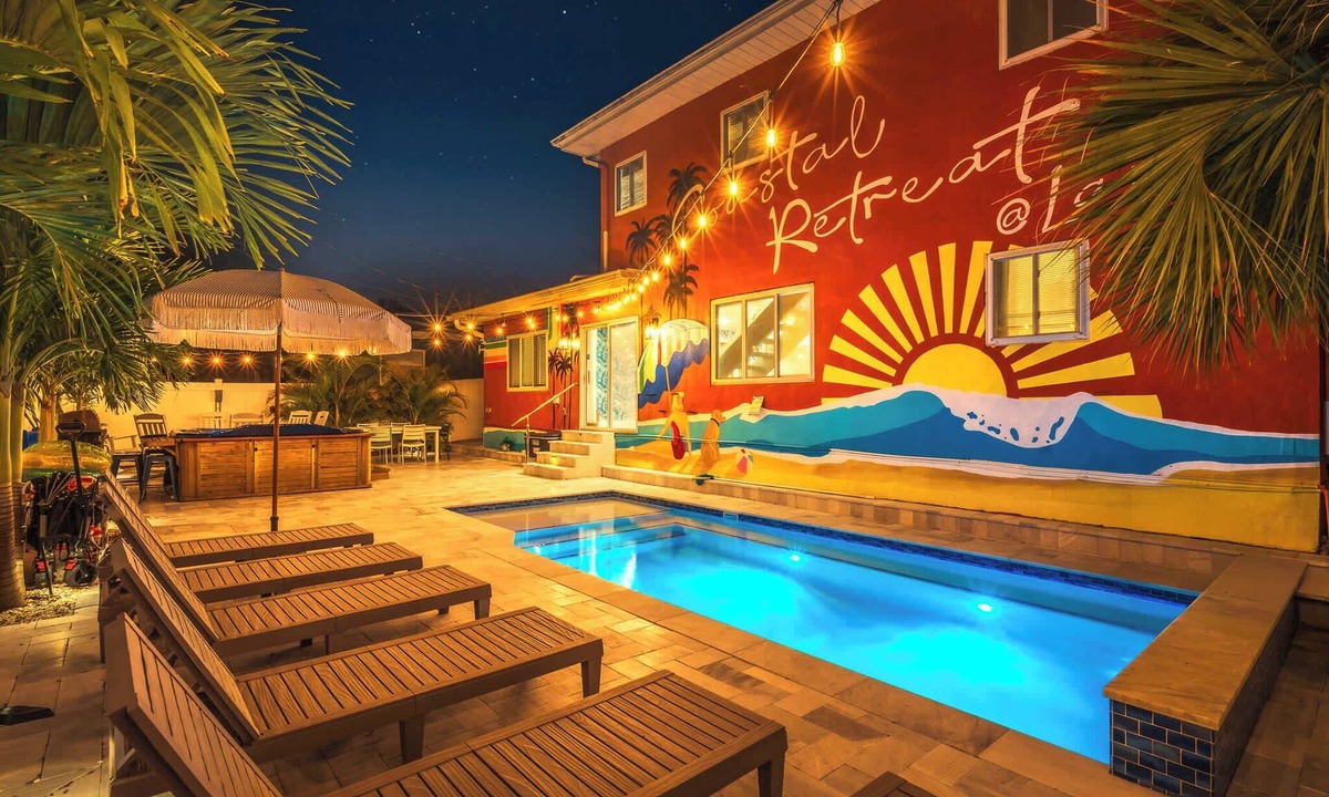 Largo House | Arcade Fun! Hot Tub, Heated Pool, 5 Min To Beach