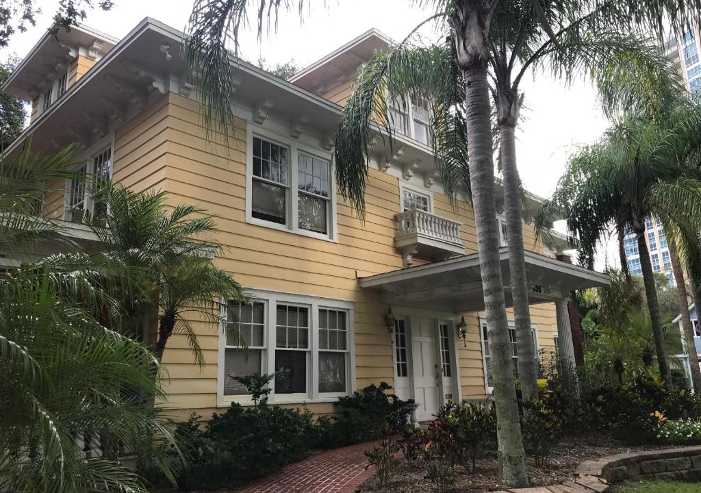 Historic Old Northeast Bed & Breakfast | Bay Street Inn
