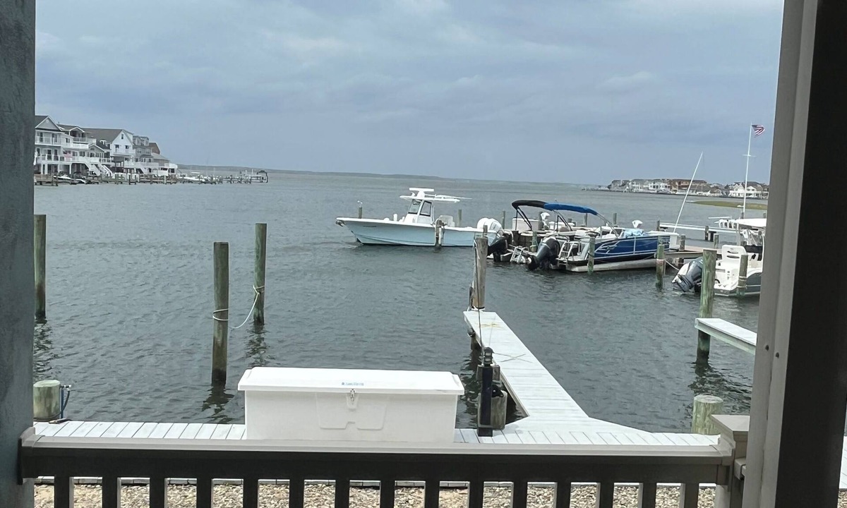 Ortley Beach Condo | Bayfront Condo Near the Beach & Stunning Sunsets From the Deck- Winter rental