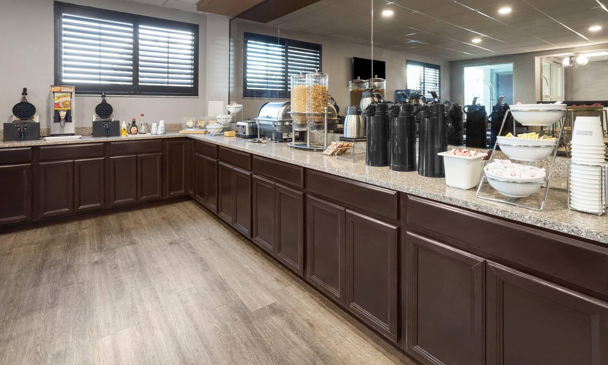 Westampton Hotel | Baymont by Wyndham Westampton