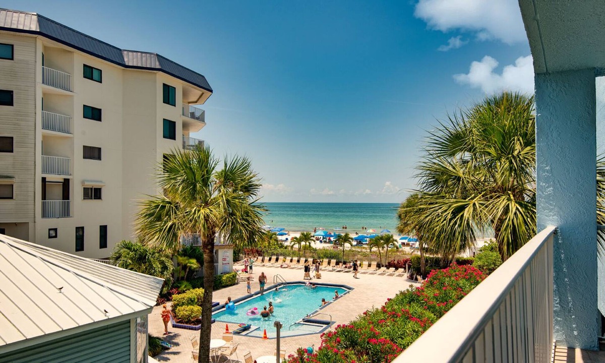 Indian Shores Condo | Beachfront 3BR Condo with Oversized Gulf View Balcony, Pool and Spa