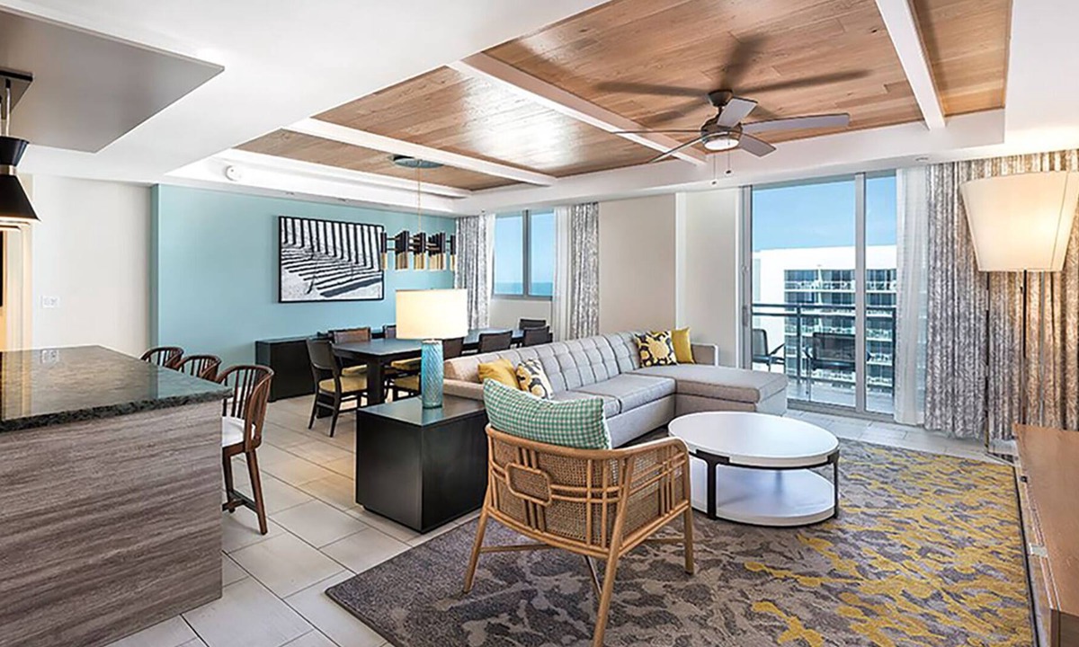 Clearwater Beach Resort | Beachside Resort, Presidential 4-Bedroom Oceanfront Suite + Amenities