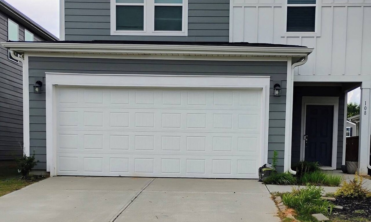 Simpsonville House | Beautiful 4-bedroom/3 Full bath Move-In Ready Home