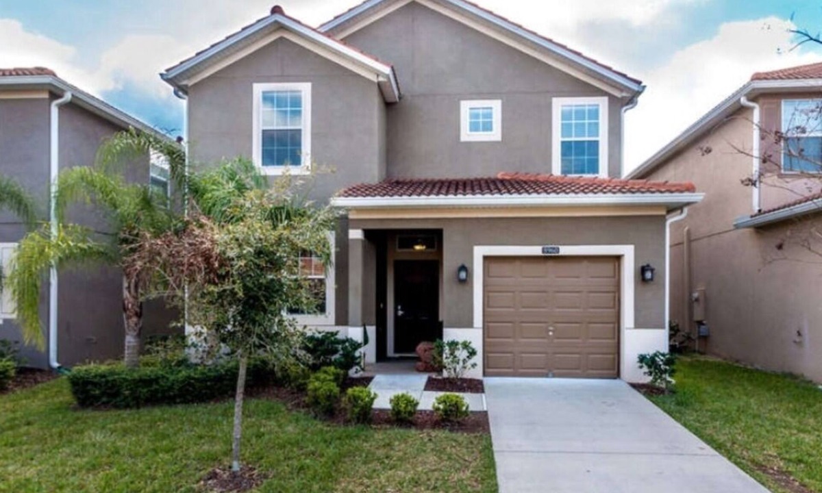 Calabria House | BEAUTIFUL HOME FOR 12 PEOPLE NEAR DISNEY 8960