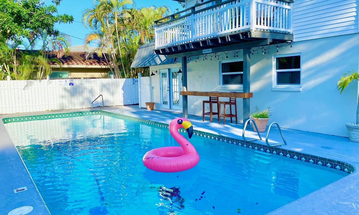Belleair Beach House | Beautiful Home near the Beach