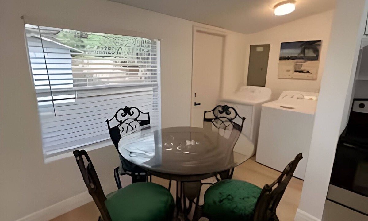 Bayview House | Beautiful home near beaches