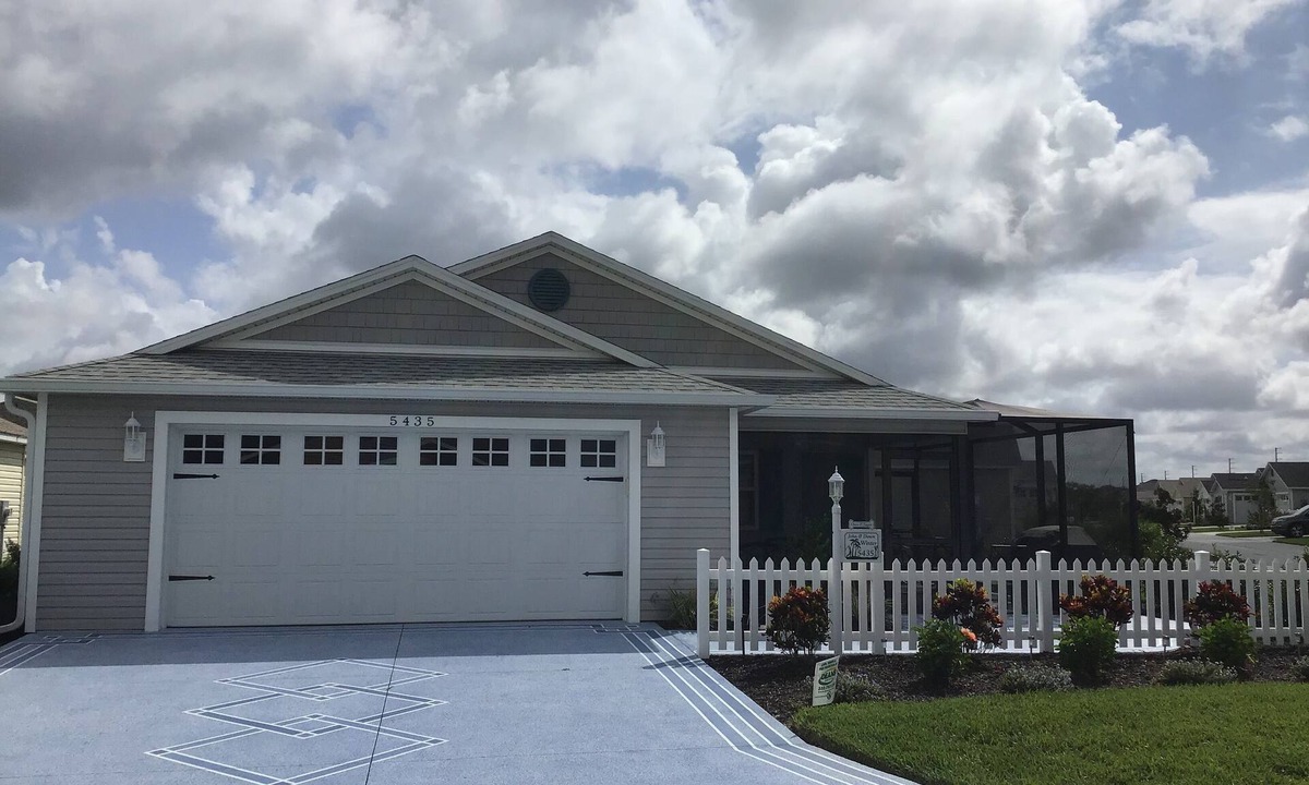 Wildwood House | Beautiful New 2/2 Villa w/Golf Cart, BBQ, 2 Bikes, & WiFi!