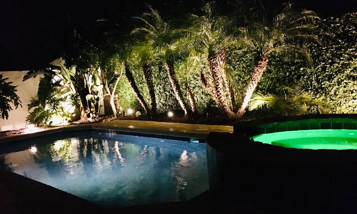 St. James House | Beautiful Private Oasis with Spa and Heated Pool, 3 bed, 2 bath Courtyard Villa
