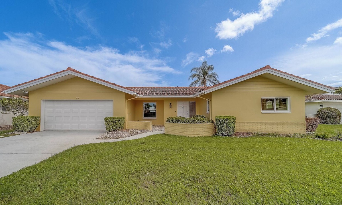 Belleair Beach House | Belleair Sunshine come and enjoy the Florida vibes