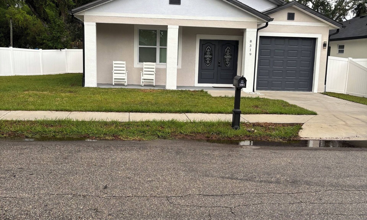 Sulphur Springs House | Between Rails and Smiles
