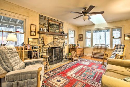 Gerton House | Blue Ridge Mountain Escape ~ 8 Mi to Chimney Rock