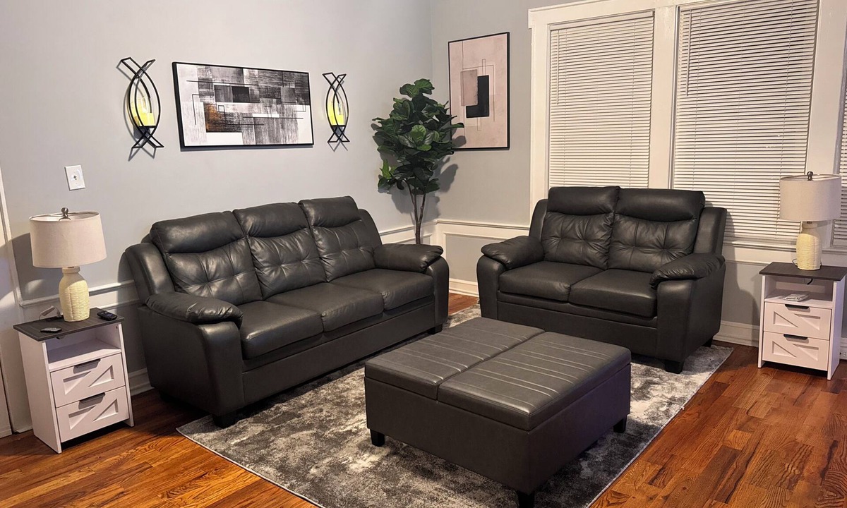 Lower Vailsburg Apartment | Bold Luxury 2BR Family Haven Close to Everything