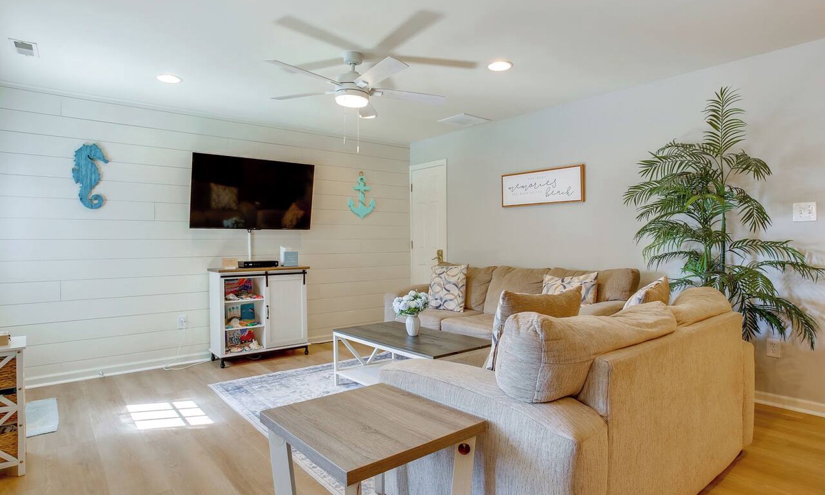 Brigantine Condo | Brigantine Condo - Steps to the Ocean!