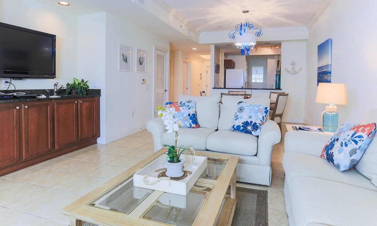 Palm Coast Condo | Calm Channel | Peaceful Waterway Retreat with Resort Access