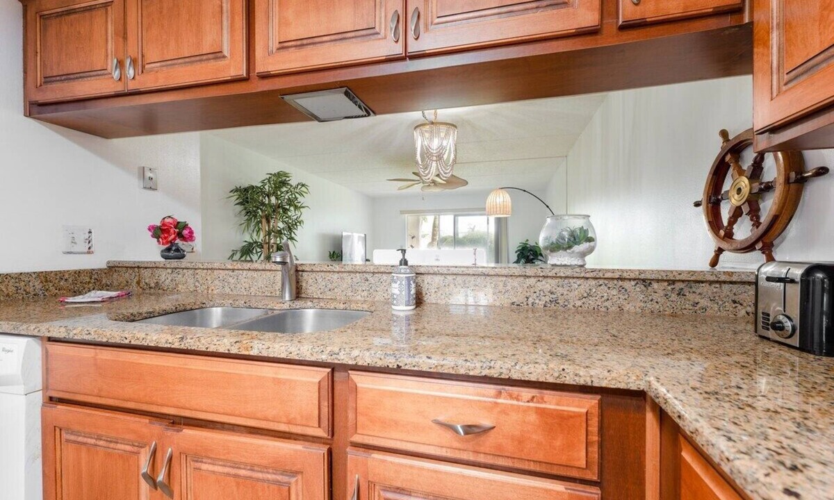 Crescent Beach Apartment | Calm Oasis Condo w/ Beach Access and Pool