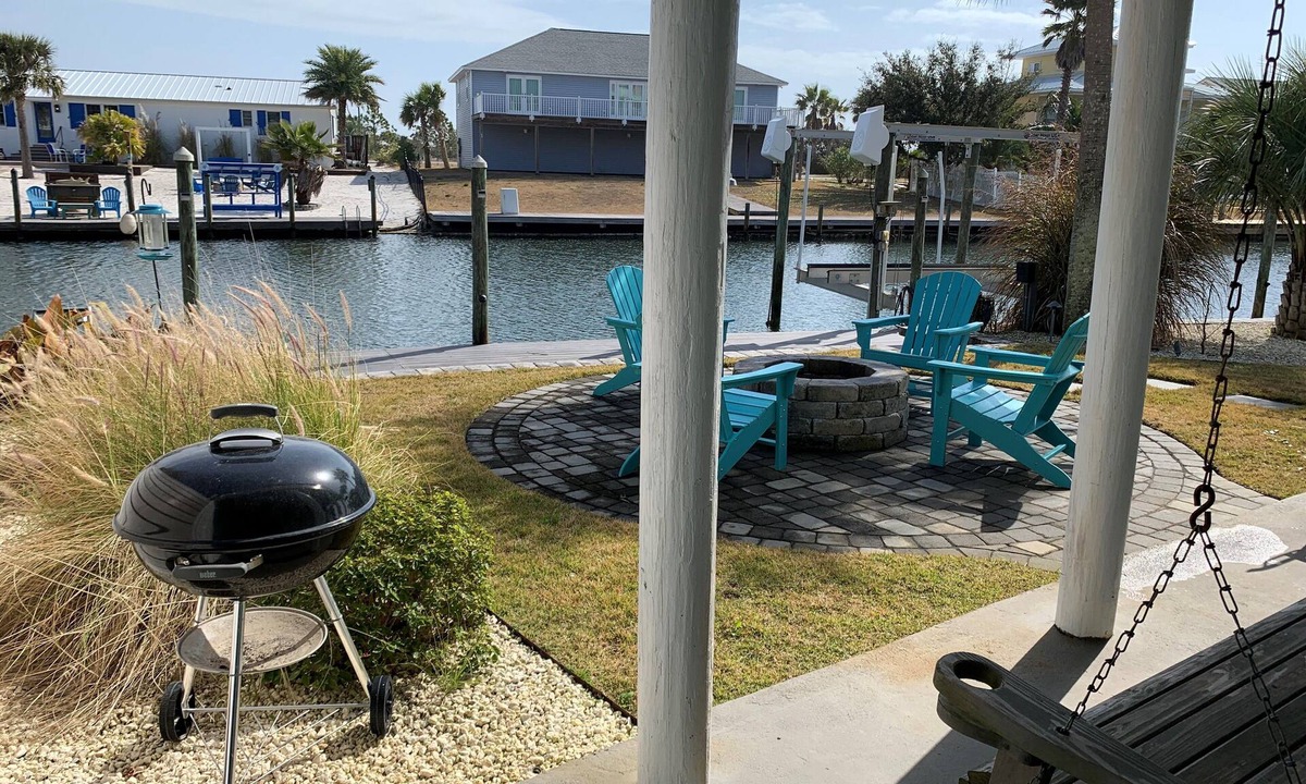 Perdido Key Coves One House | Canal Front PK Home | Updated w/Easy Beach Access, Fire Pit, & More!