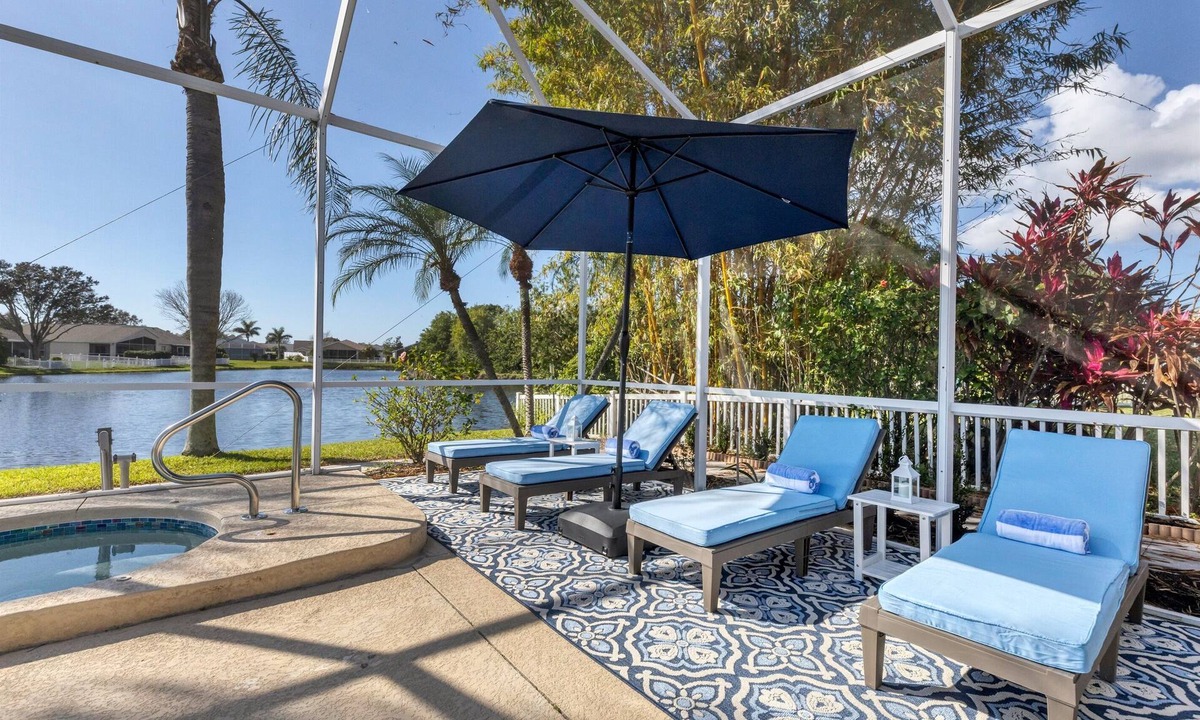 Sabal Harbour House | Casa Azul: IMG, Pool, Lake Front, Close to Beaches/New Listing Discount!