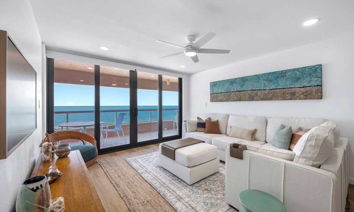 Sand Key Condo | 🌸CBC 1-9F -Gulf front condo with amazing views and a heated Pool!