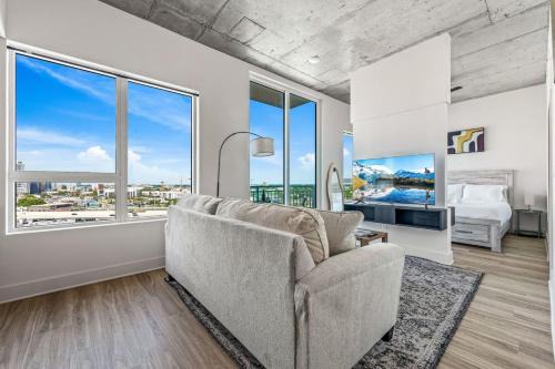 Channel District Apartment | Channelside High Rise Perfect for Remote Work