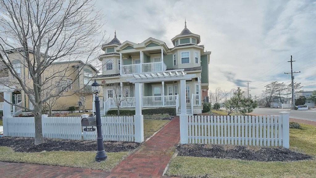 Beach Haven House | CHARMING HOME IN HEART OF BEACH HAVEN LBI!