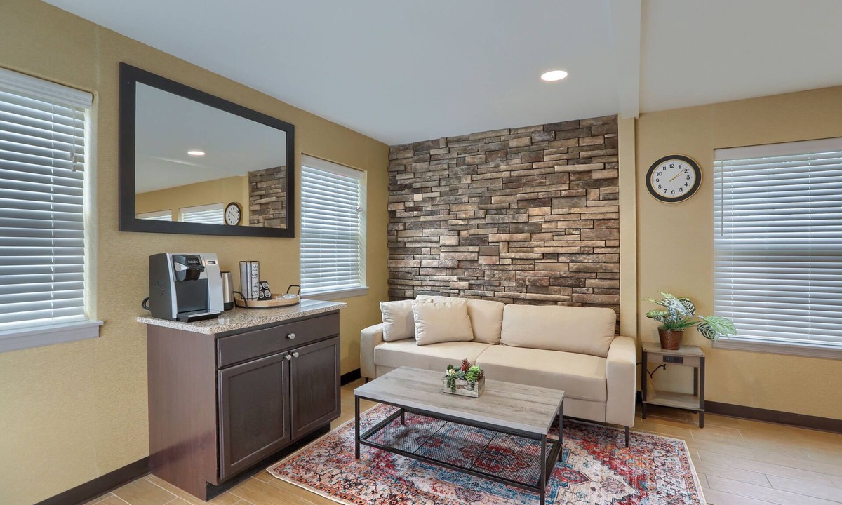 Hershey Apartment | Chic, Modern One Bedroom Suite