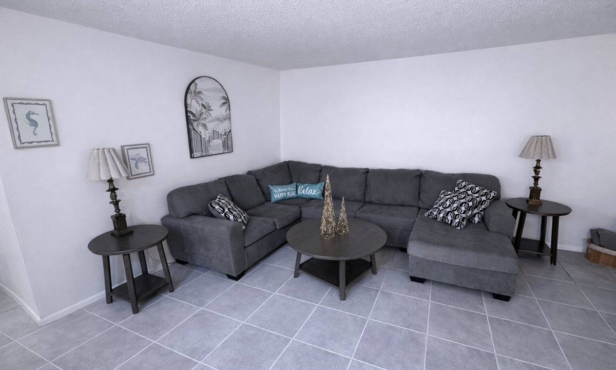 Fox Chase Condo | Clean, Cozy & Costal, 10 Min to Beach, Pool, Sauna