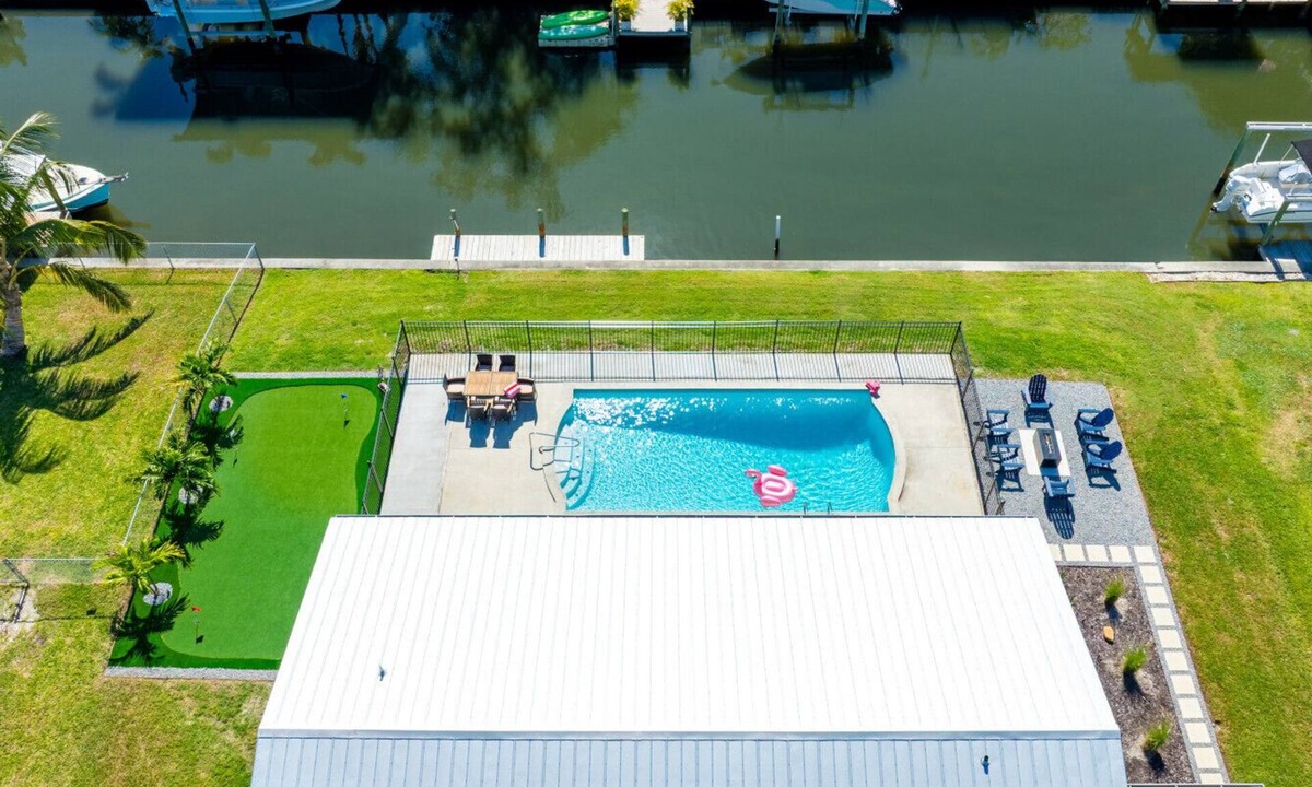 Palmetto House | Clover Vacation Homes: Snead Island: Luxury 4 BR, Heated Pool, Beaches