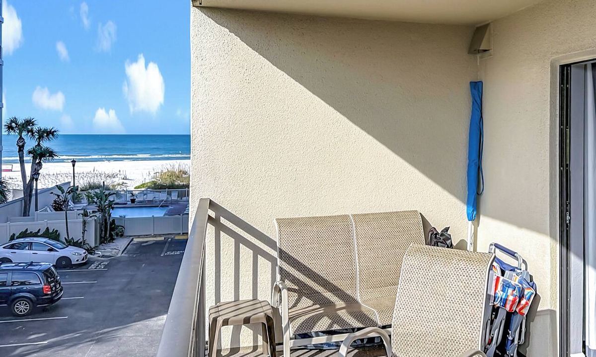 Belle Vista Condo | Coastal Oasis | Beach Access | Pool + Jacuzzi