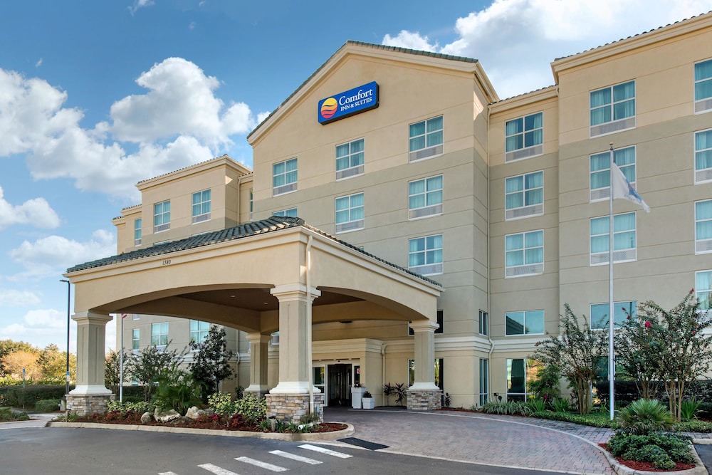 Tavares Hotel | Comfort Inn & Suites Tavares North