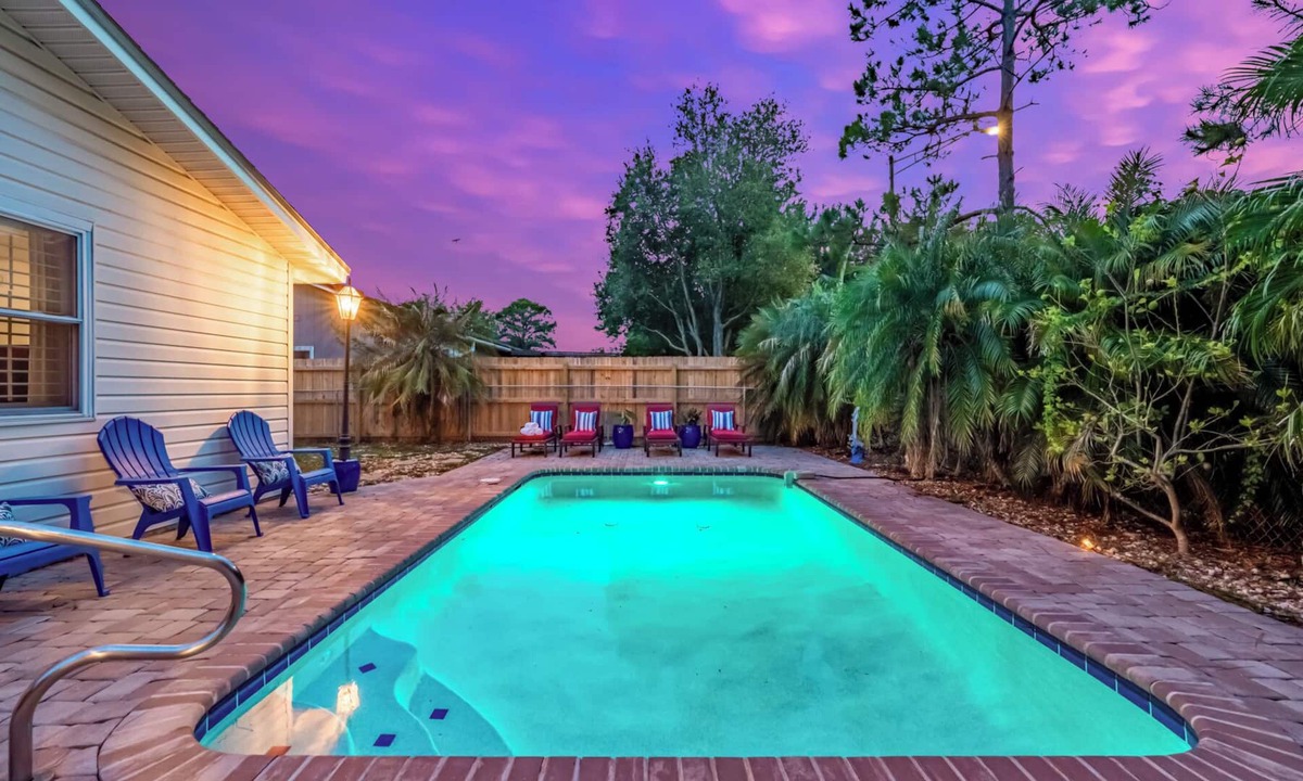 Isle of Palms House | Comfy Mayo Retreat: Pool & Close to Beach