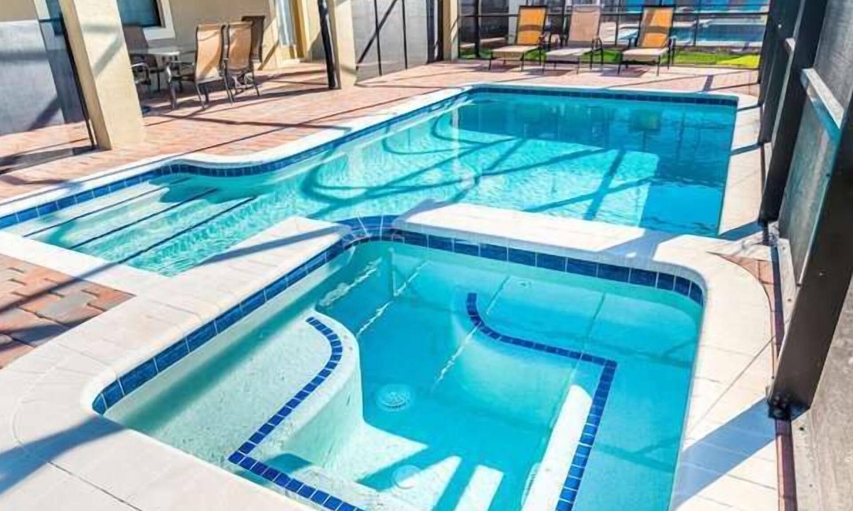 Davenport House | Comfy Vacation Home, Private Pool!
