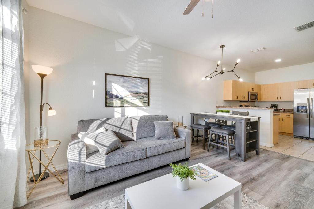 Haines City House | Community Pool: Family-Friendly Florida Condo!