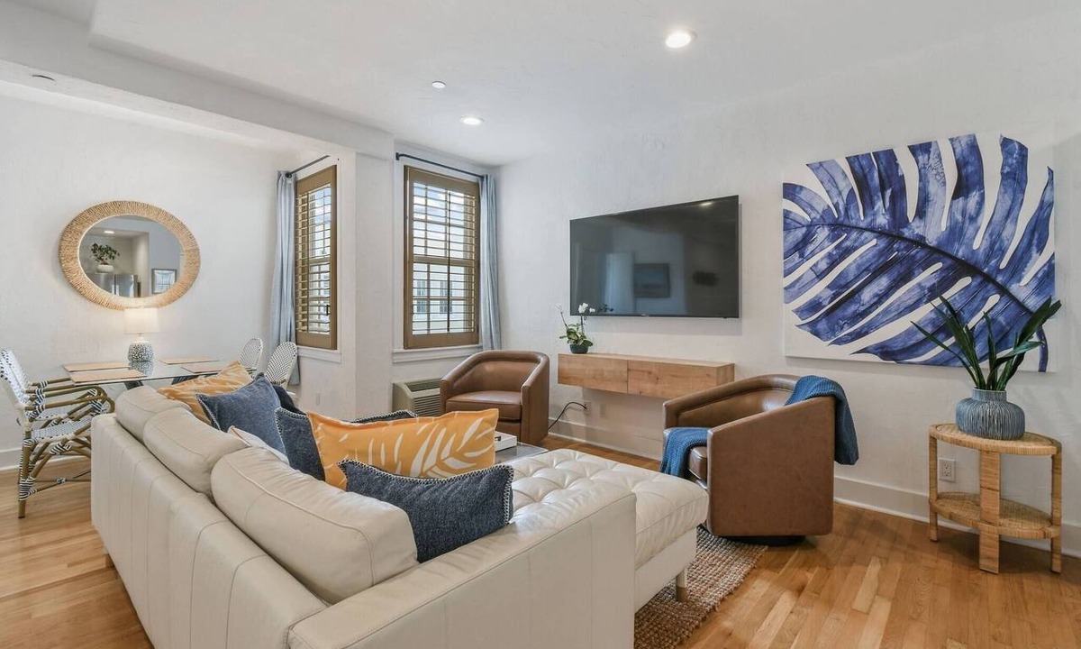 Palm Beach Condo | CondoPool/StepsToBeachDine/Getaway2br