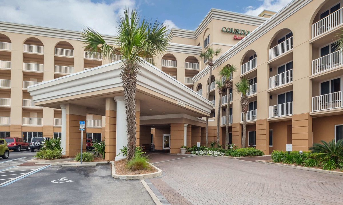 Jacksonville Beach Hotel | Courtyard by Marriott Jacksonville Beach Oceanfront