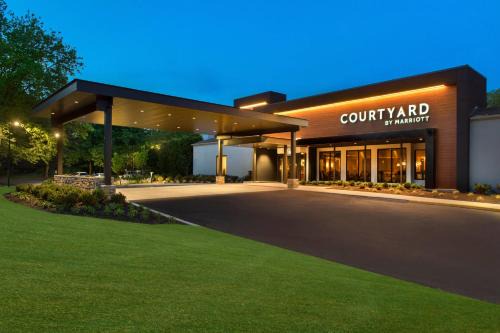 Red Bank Hotel | Courtyard by Marriott Lincroft Red Bank